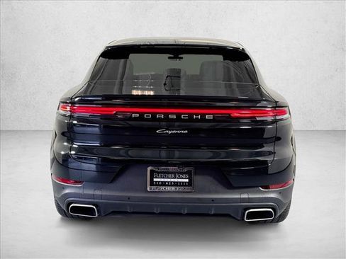 Certified 2026 Porsche Cayenne Coupe AWD/4WD image 10