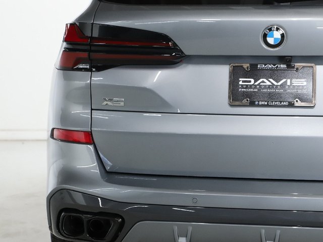 Used 2026 BMW X5 M60i AWD/4WD image 50