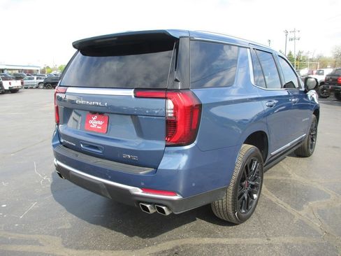 Used 2026 GMC Yukon Denali w/ Sun & Power Step Package image 6