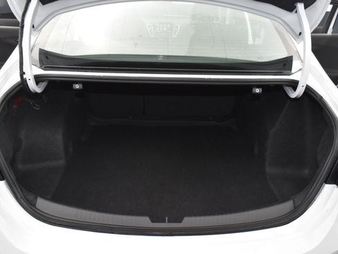 Used 2023 Chevrolet Malibu RS image 21