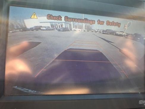 Used 2012 Chevrolet Avalanche LTZ image 13