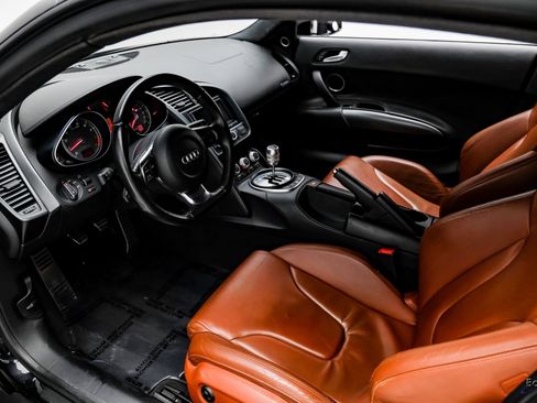 Used 2008 Audi R8 V8 image 38