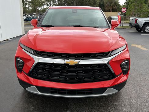 Used 2025 Chevrolet Blazer LT FWD image 6