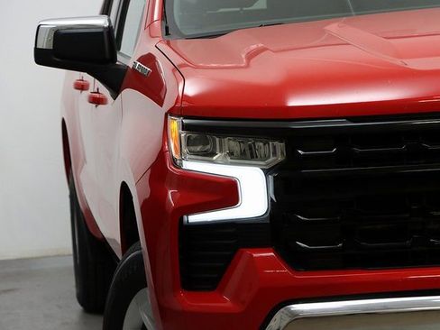 Used 2023 Chevrolet Silverado 1500 LT w/ Protection Package image 4