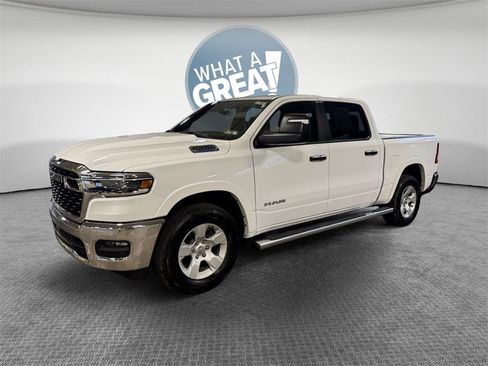 Used 2025 RAM 1500 Big Horn image 8