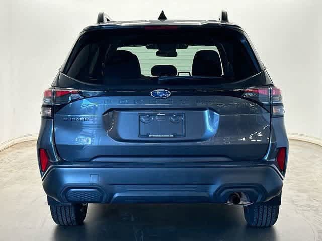 Used 2026 Subaru Forester Premium AWD/4WD image 4
