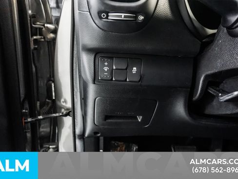 Used 2018 Kia Soul FWD image 28