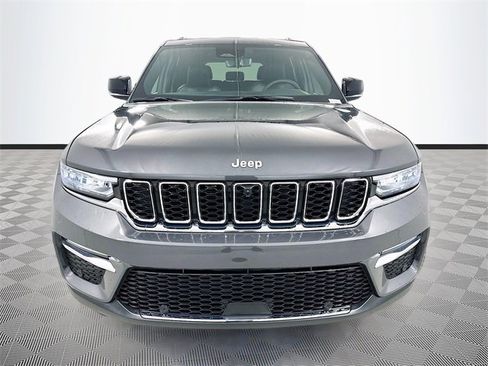 New 2025 Jeep Grand Cherokee Limited w/ Luxury Tech Group II image 2