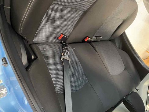 Used 2015 Nissan Versa Note SV image 23