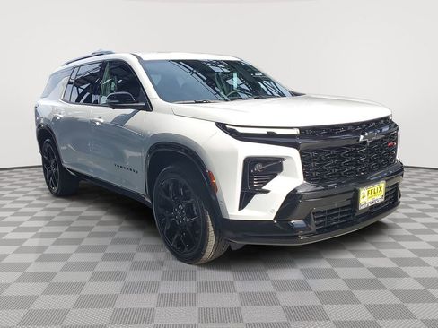 New 2026 Chevrolet Traverse RS image 2