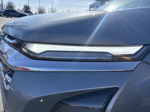 New 2026 Chevrolet Equinox LT w/ Convenience Package II image 11