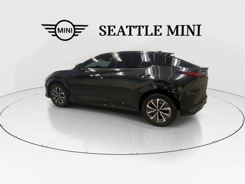 Used 2024 Lexus RZ 450e Premium w/ Accessory Package (Z1) AWD/4WD image 8