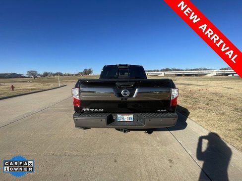 Used 2017 Nissan Titan Platinum Reserve image 4