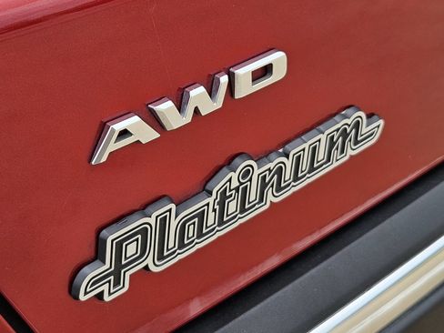 New 2026 Cadillac XT5 Premium Luxury AWD/4WD image 15