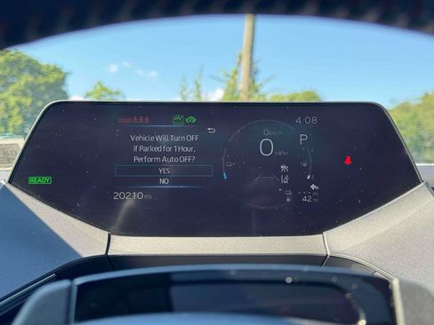 Used 2023 Toyota Prius Prime FWD image 28