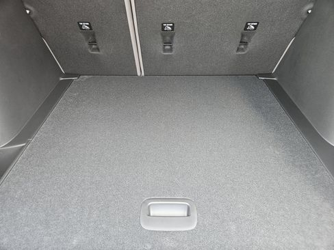New 2026 Chevrolet Trax ACTIV w/ Sunroof Package FWD image 28
