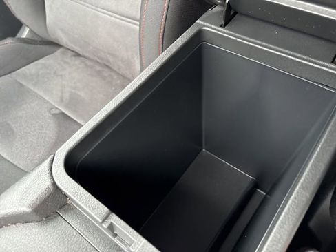 Certified 2024 Nissan Sentra SR image 27