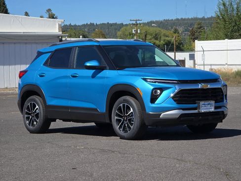 New 2026 Chevrolet TrailBlazer LT w/ LT Cold Weather Package image 9