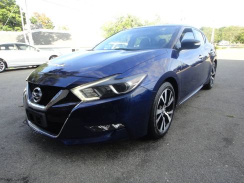 Used 2018 Nissan Maxima 3.5 SV FWD image 1