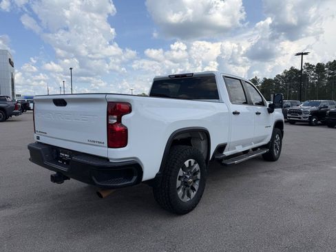 Used 2024 Chevrolet Silverado 2500 Custom w/ Custom Convenience Package AWD/4WD image 6