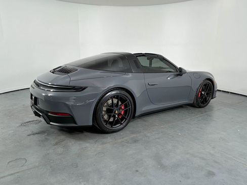 Certified 2026 Porsche 911 Targa 4 GTS image 7