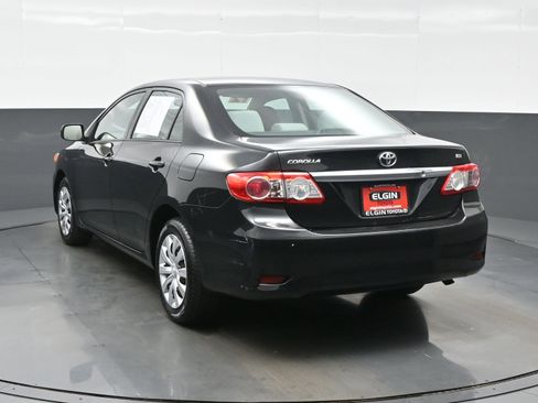 Used 2012 Toyota Corolla LE FWD image 4