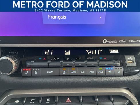 Used 2024 Toyota Tundra Limited image 25