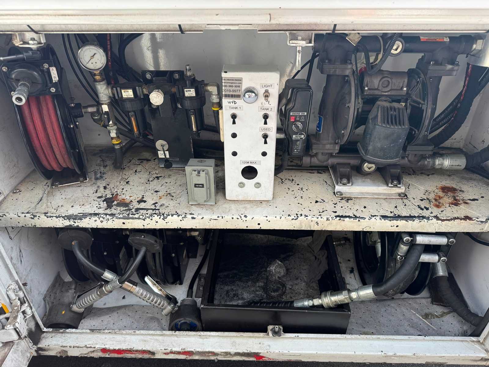 Used 2019 Ford F550 4x4 Regular Cab Super Duty image 4