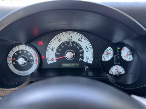 Used 2010 Toyota FJ Cruiser 4WD w/ Upgrade Pkg 2 image 16