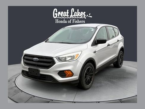 Used 2017 Ford Escape S FWD image 1