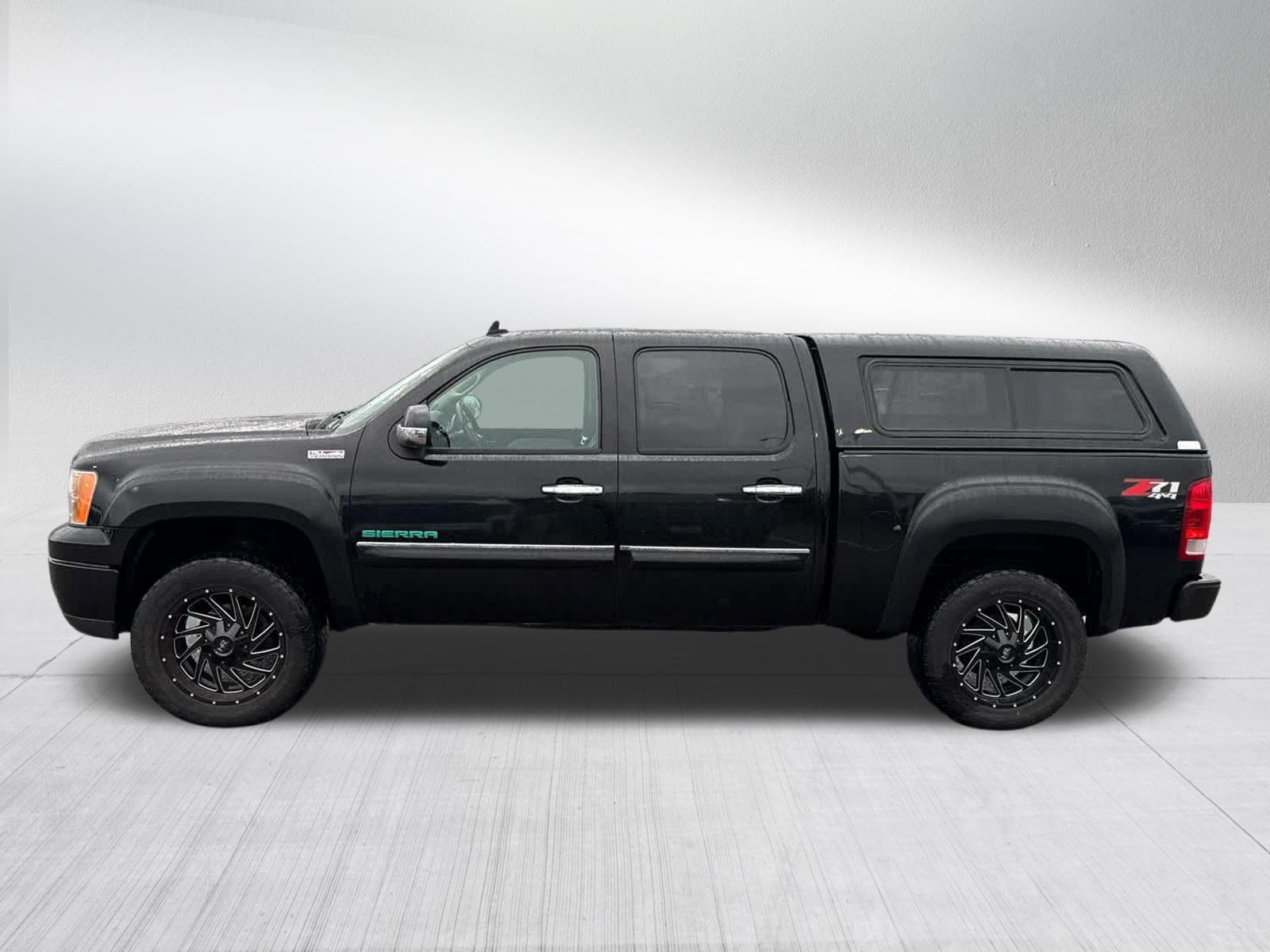 Used 2013 GMC Sierra 1500 SLT AWD/4WD image 4