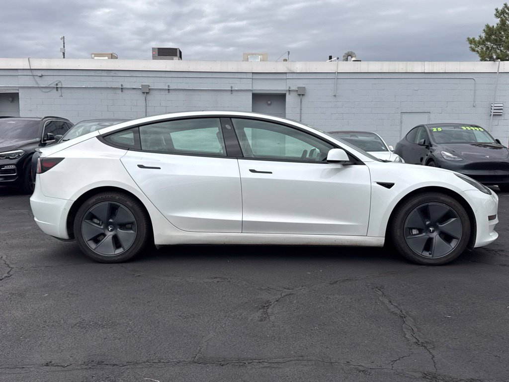 Used 2022 Tesla Model 3 Long Range AWD/4WD image 9