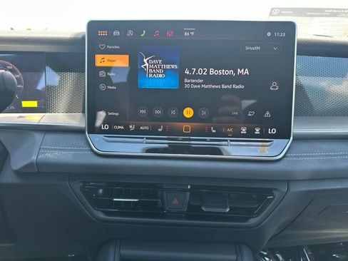 New 2026 Volkswagen Tiguan SE R-Line AWD/4WD image 16