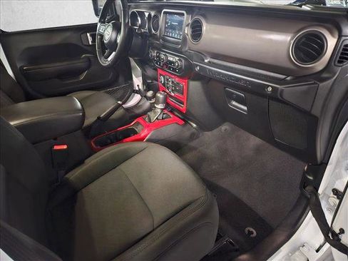 Used 2021 Jeep Wrangler Unlimited Sport image 19