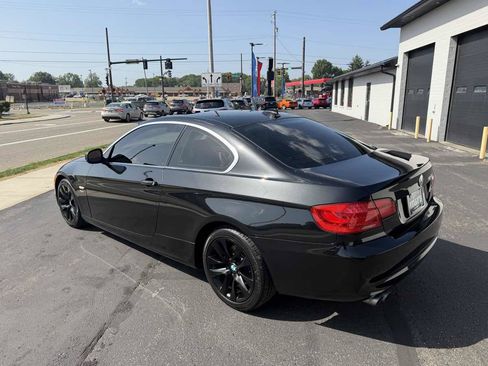 Used 2012 BMW 328i xDrive Coupe AWD/4WD image 3