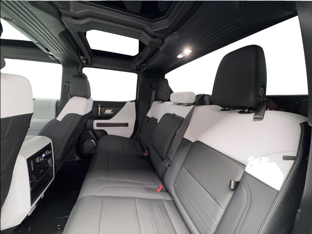 Used 2024 GMC Hummer EV 3X AWD/4WD image 28