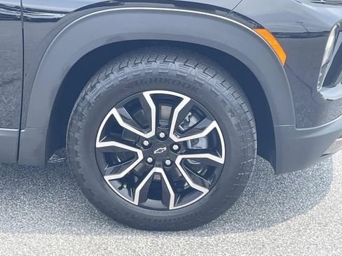 Used 2025 Chevrolet TrailBlazer ACTIV w/ Convenience Package FWD image 10