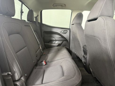 Used 2018 Chevrolet Colorado LT w/ LT Convenience Package image 13