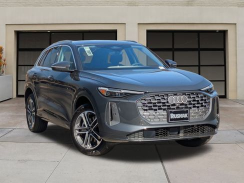 New 2025 Audi Q5 Premium Plus image 19