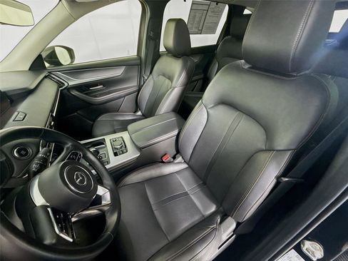 Used 2024 MAZDA CX-90 3.3 Turbo w/ Preferred Plus image 2