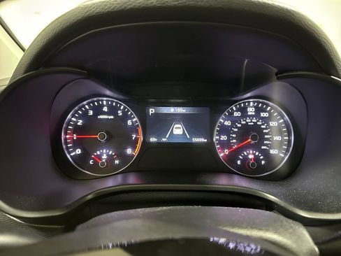Used 2024 Kia Forte LXS FWD image 12