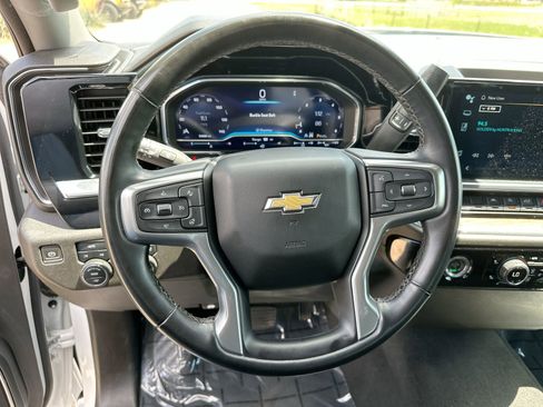 Used 2023 Chevrolet Silverado 1500 LT w/ Protection Package AWD/4WD image 14