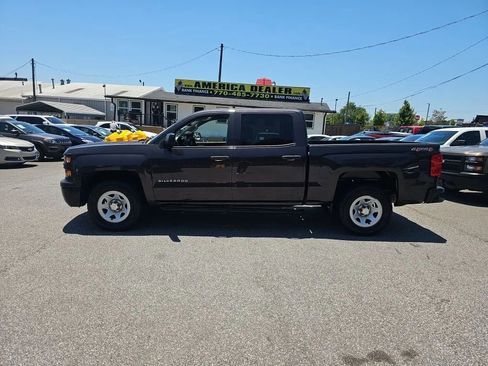 Used 2015 Chevrolet Silverado 1500 W/T w/ Trailering Package AWD/4WD image 4