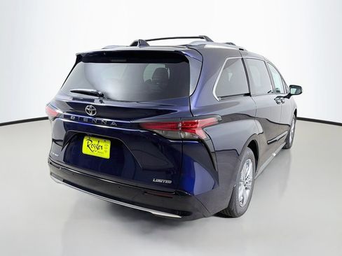New 2026 Toyota Sienna Limited AWD/4WD image 5