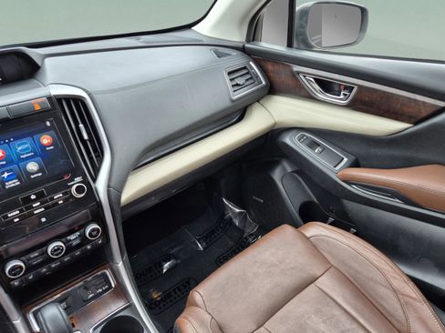Used 2019 Subaru Ascent Touring AWD/4WD image 14