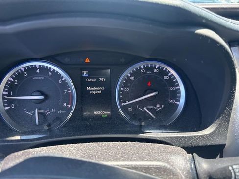 Used 2017 Toyota Highlander Limited AWD/4WD image 14