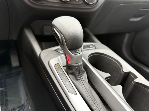 Used 2024 Chevrolet Trax LS w/ LS Convenience Package image 23