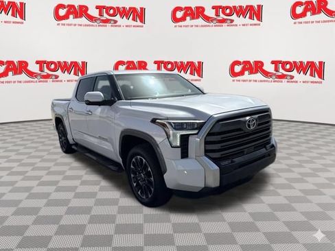 Used 2023 Toyota Tundra Limited AWD/4WD image 2