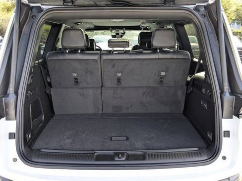 New 2026 Jeep Grand Wagoneer Limited image 12