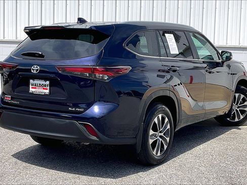 Used 2026 Toyota Highlander XLE AWD/4WD image 17